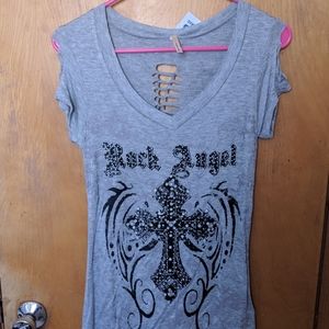 Slashed t-shirt with cross, v-neck